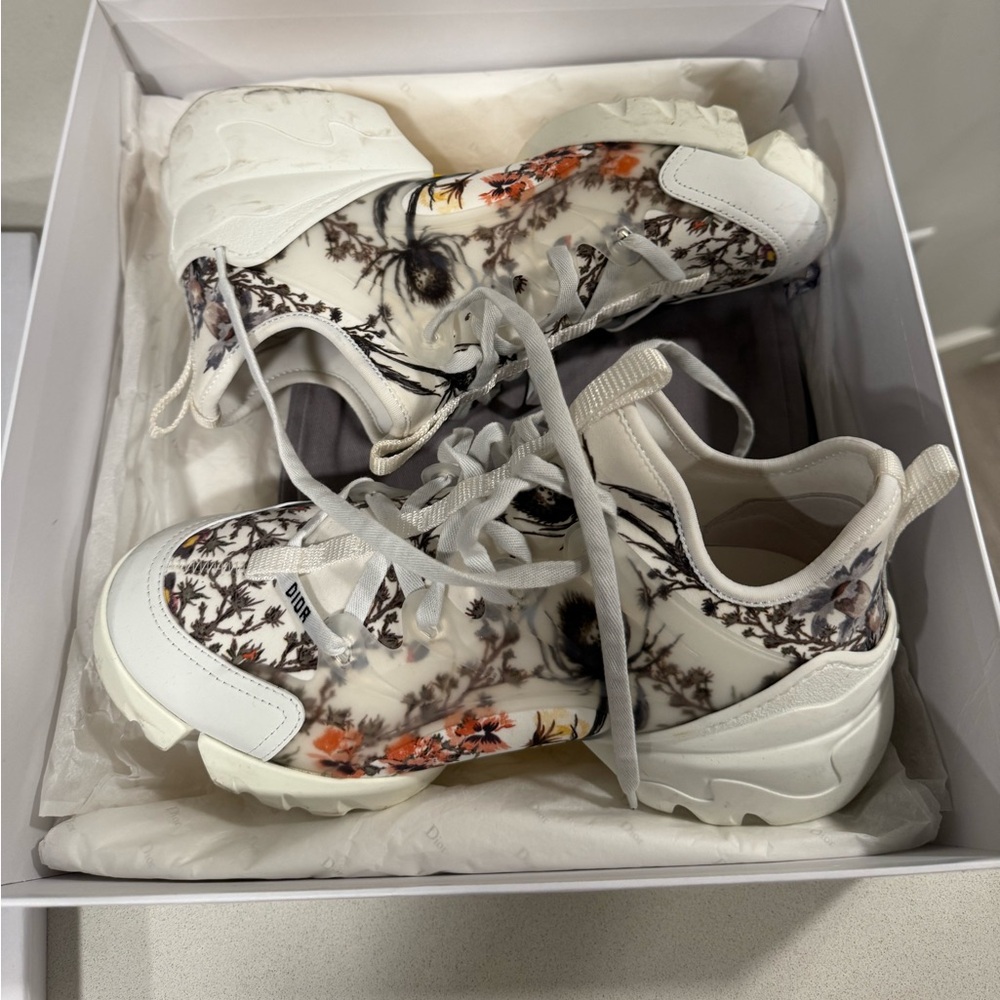 Dior sneakers - Picture 3 of 10